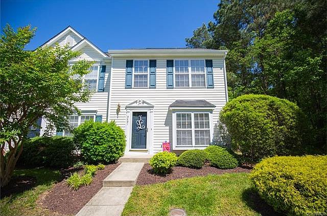 1st image of 9401 Grassmount Ln