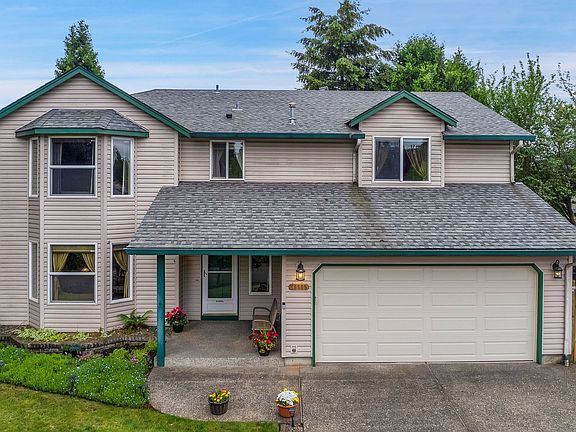3rd image of 15505 NE 37th St
