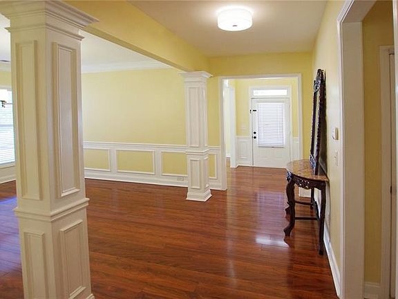 5th image of 500 Pebble Chase Ln