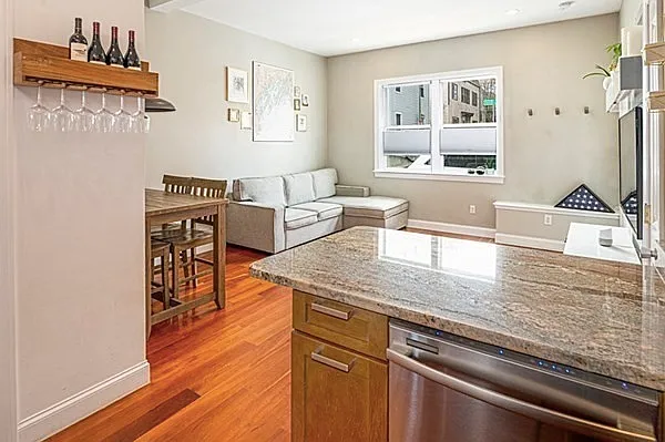 295 D St #1 — Photo 3