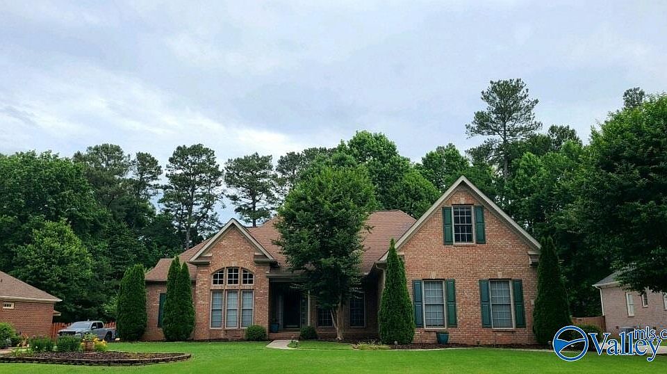 1st image of 113 Holbrook Dr