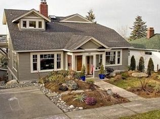 517 N Forest St, Bellingham, WA 98225