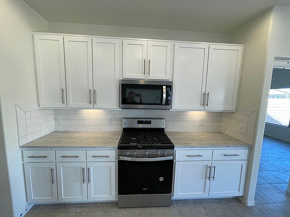 4th image of 4631 Serenade Pl