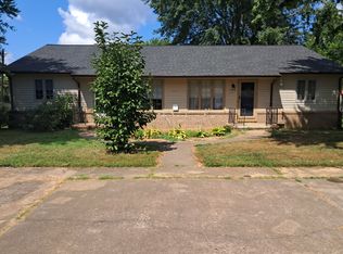 1706 Ridgewood Dr #B, Murray, KY 42071