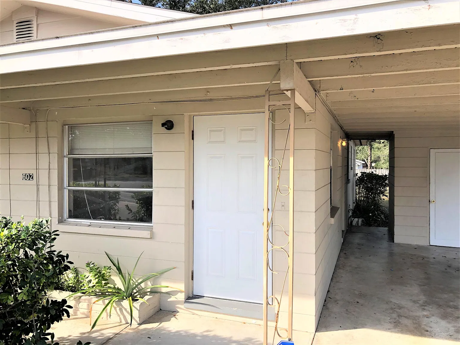 1 bed, 564 sqft, $1,045 — Photo 2