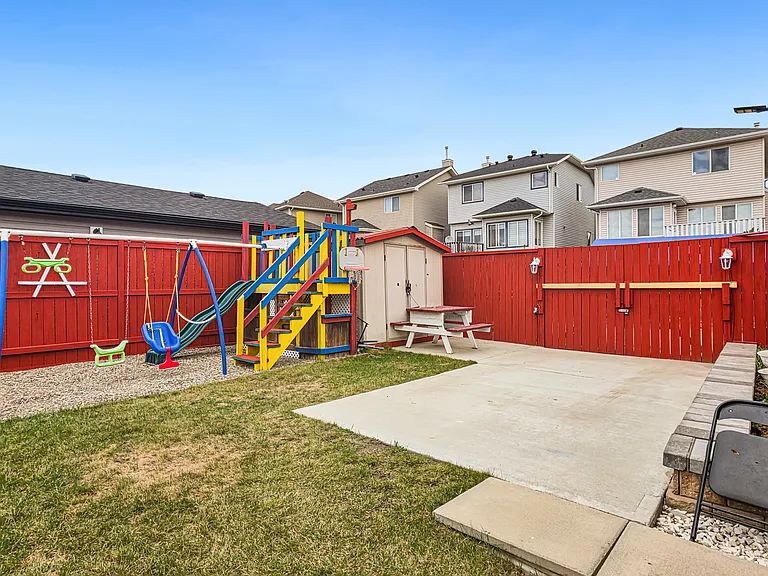 171 Taravista St NE — Photo 32