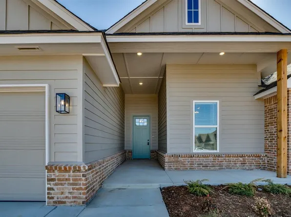 11708 NW 106th St, Yukon, OK 73099