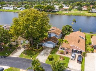 1050 NW 20th Ave, Delray Beach, FL 33445
