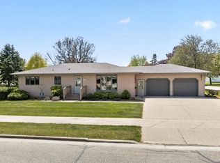 302 Cross St, Lake City, MN 55041
