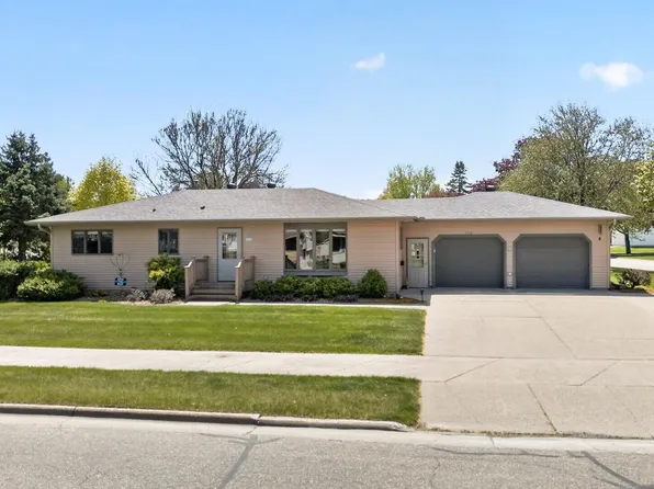 302 Cross St, Lake City, MN 55041