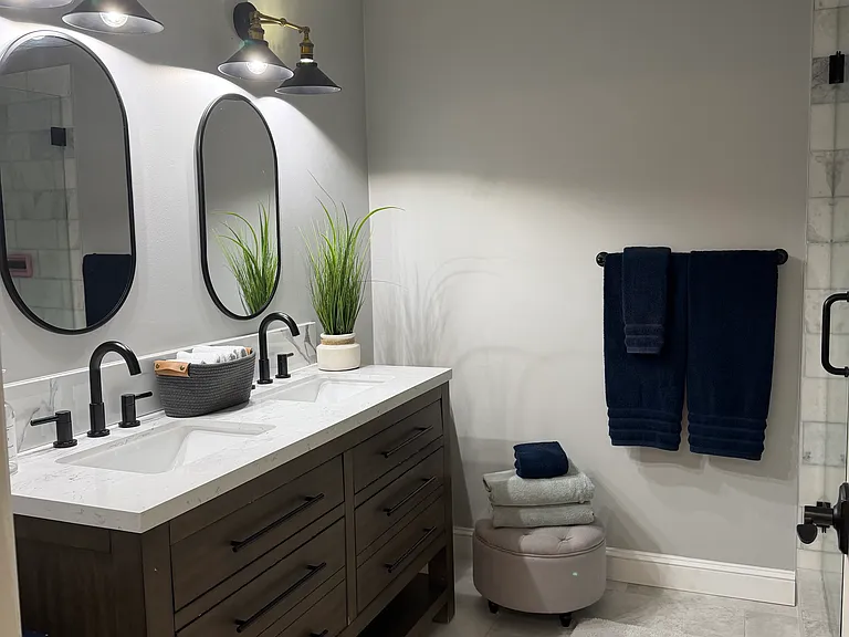 23283 Water Cir — Photo 15