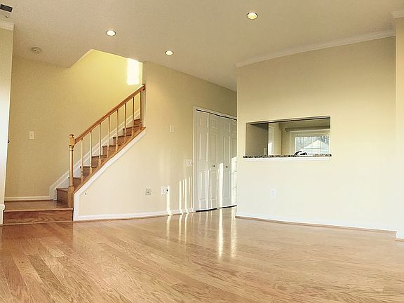 2nd image of 7261 Parsons Ct