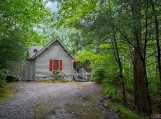71 White Oak Ct, Sapphire, NC 28774