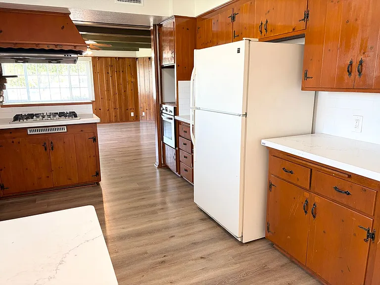 2950 E Mesa Dr — Photo 18