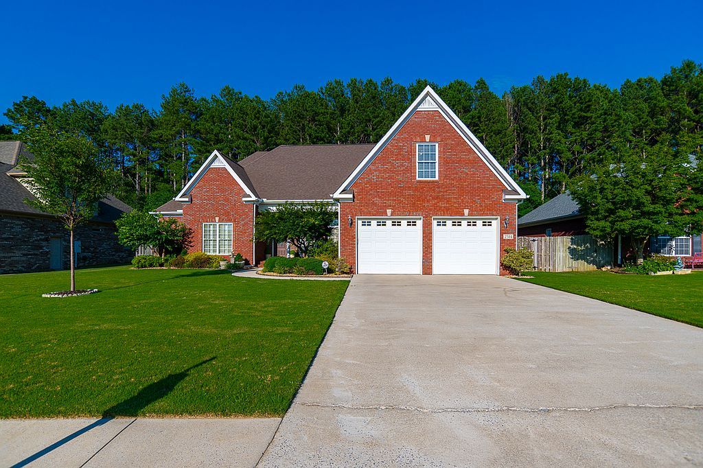 2314 Amberly Ln SW - Property Image