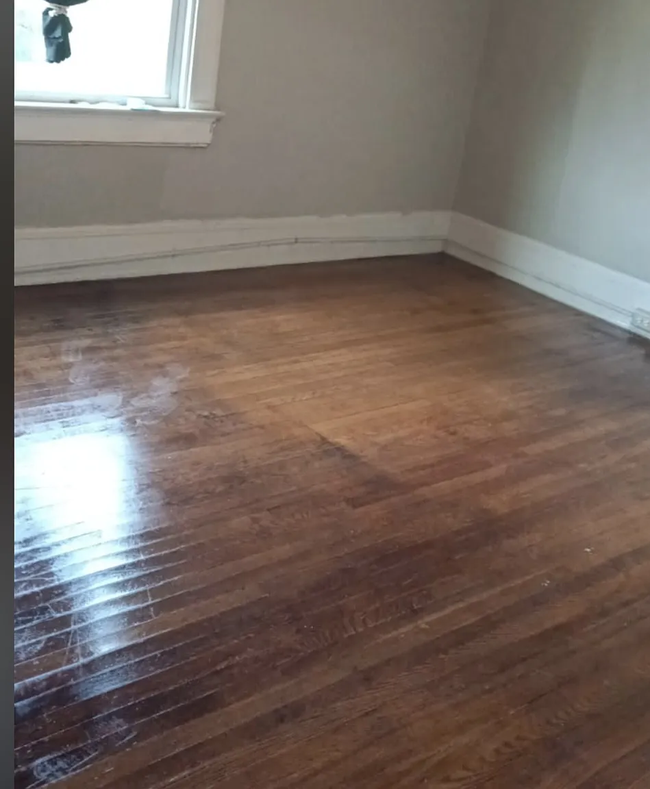 6 bed, 6500 sqft, $750 — Photo 4