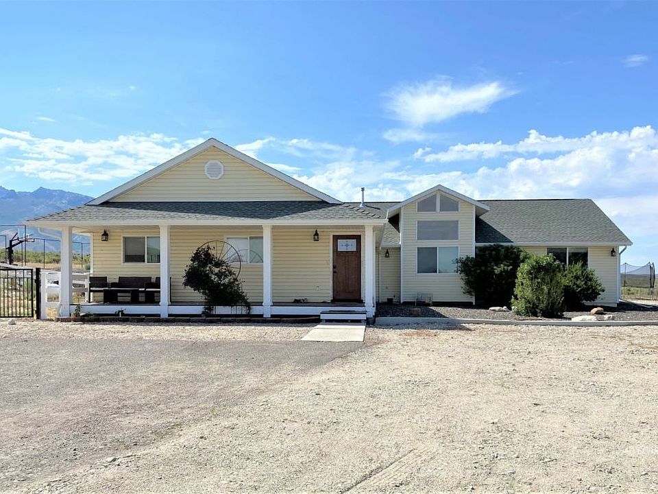 1st image of 358 Oakmont Dr