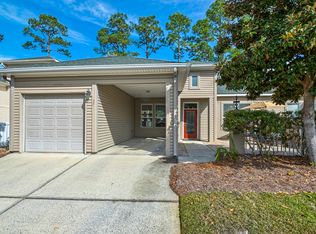 37 Courtyard Dr, Santa Rosa Beach, FL 32459