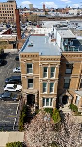 1420 W Fulton St, Chicago, IL, 60607