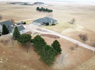 2138 E Hansen Trail Rd, North Platte, NE 69101