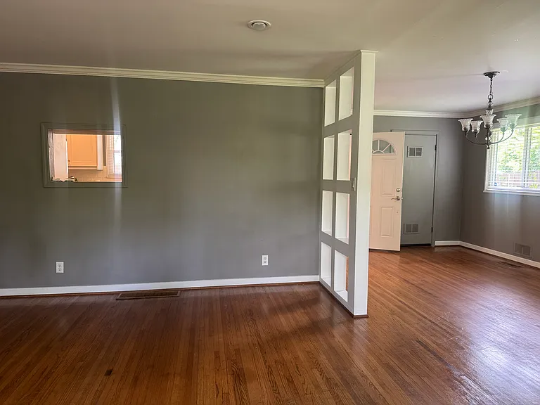 2109 Blue Ridge Blvd — Photo 13
