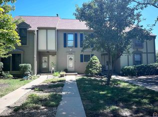 3438 SW Arrowhead Rd, Topeka, KS 66614