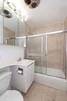 Rented by Bold New York | media 17