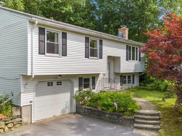 52 Oxbow Drive, Torrington, CT 06790