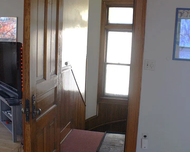 1506 N Jackson St — Photo 5