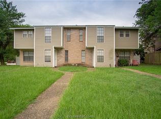 1801 Woodsman Dr APT D, College Station, TX 77840