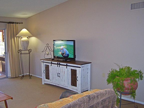 4th image of 499 Leisure World
