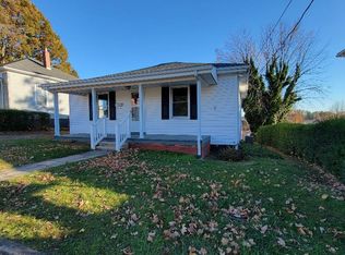 50 High St, Rocky Mount, VA 24151