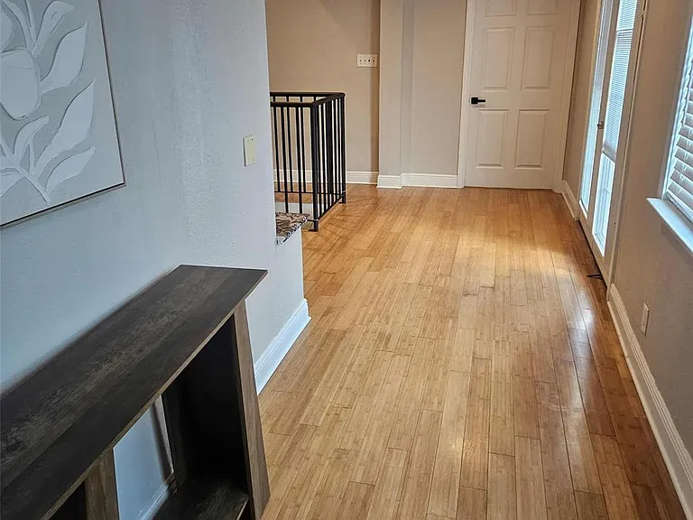 812 Marlin St — Photo 49