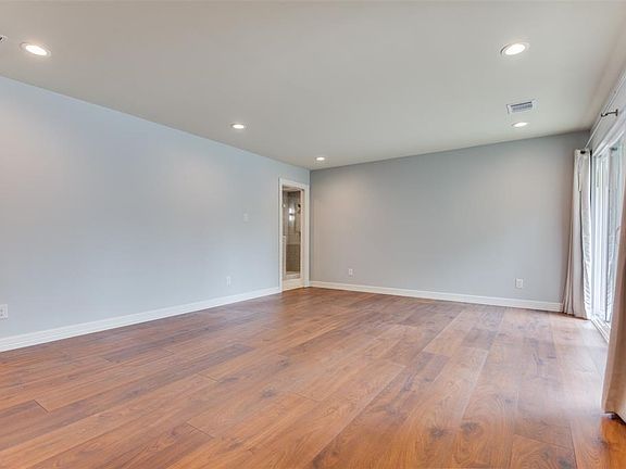 3rd image of 11242 Shelterwood Cir