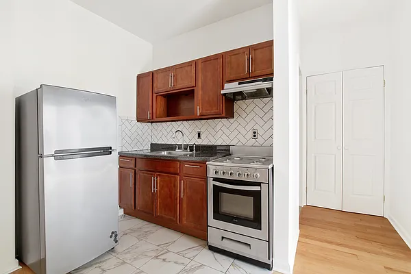 Rented by Compass | media 3