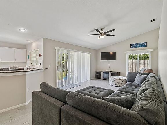 4th image of 1489 Ridge Shore Dr