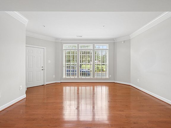 4th image of 3620 Holborn Pl