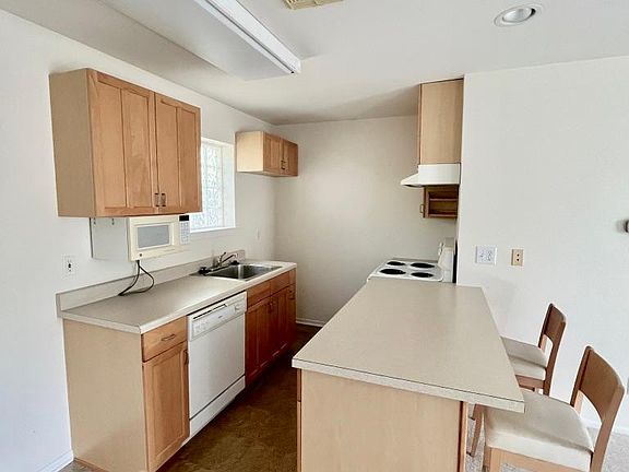 4th image of 3127 Avenue P #1
