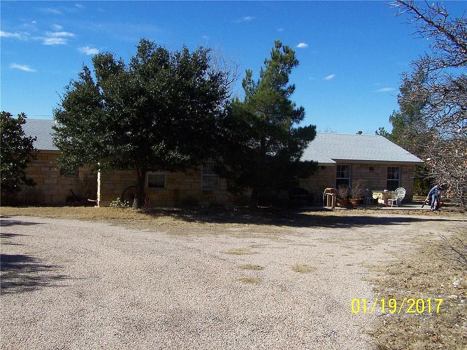 2nd image of 350 B Cres #606