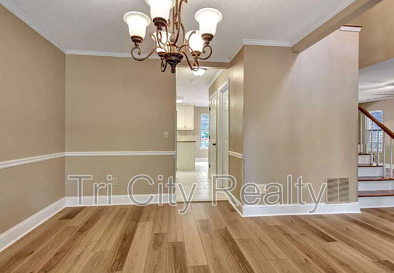 49 Montrose Ln — Photo 14