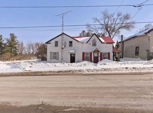 25 Thomas St, Tweed, ON K0K3H0