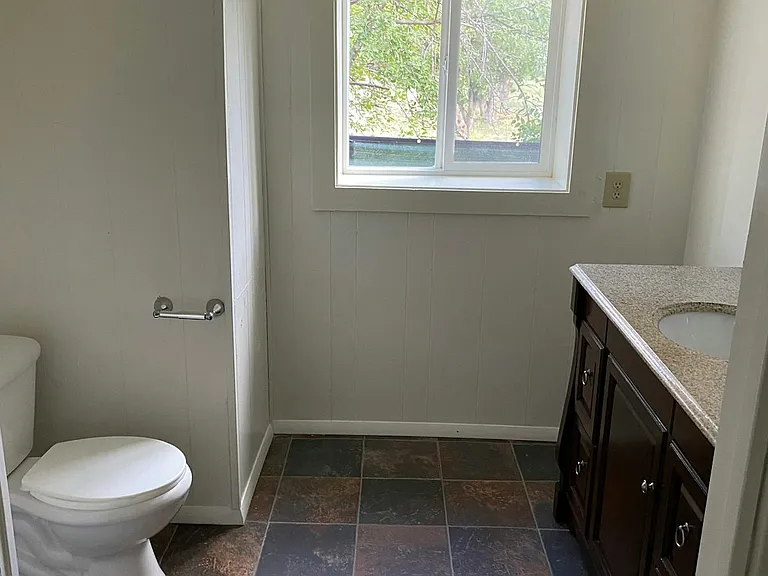 1004 State Highway 76 #B — Photo 10