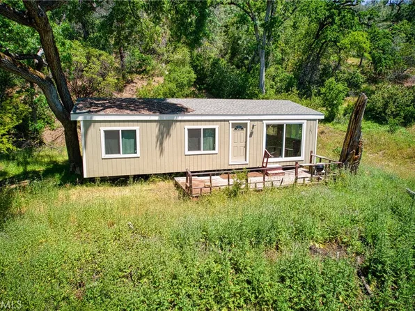 160 Henderson Dr, Clearlake Oaks, CA 95423