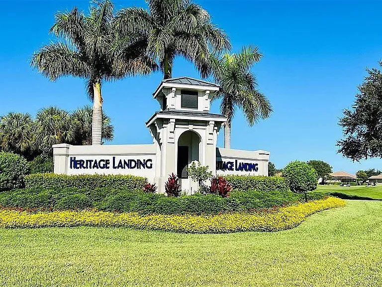 14214 Heritage Landing Blvd #826