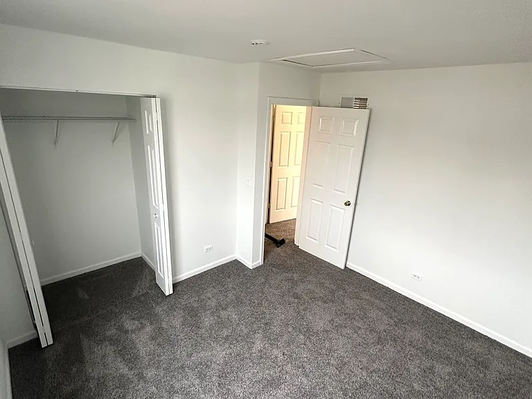 923 Four Seasons Blvd — Photo 14