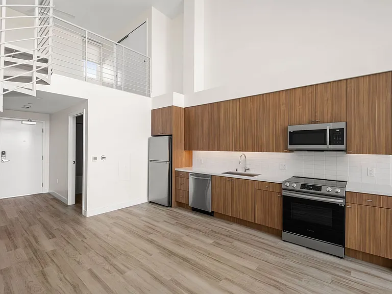 Uptown Lofts — Photo 73