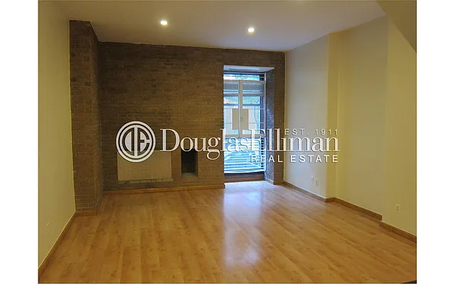 Rented by Douglas Elliman | media 23