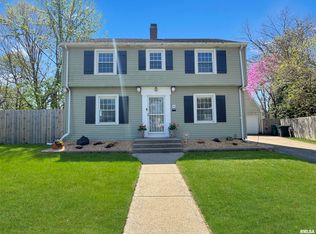 600 N Iris Ct, West Peoria, IL 61604