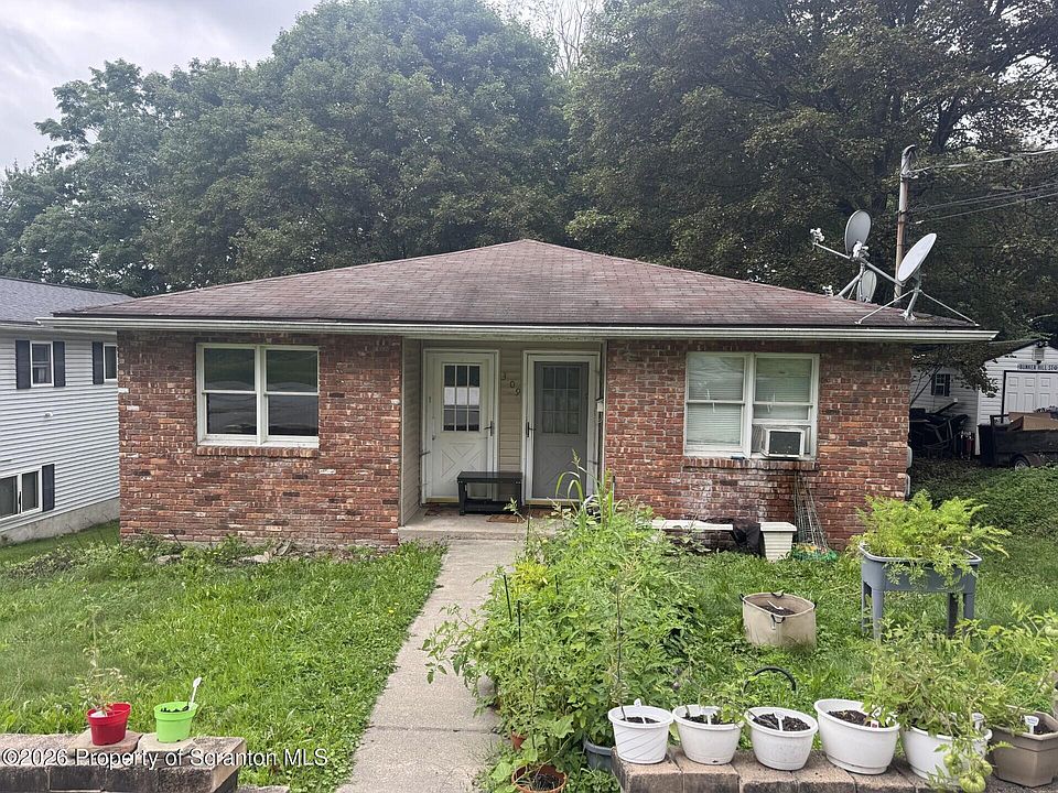 1st image of 307 Columbia Ave