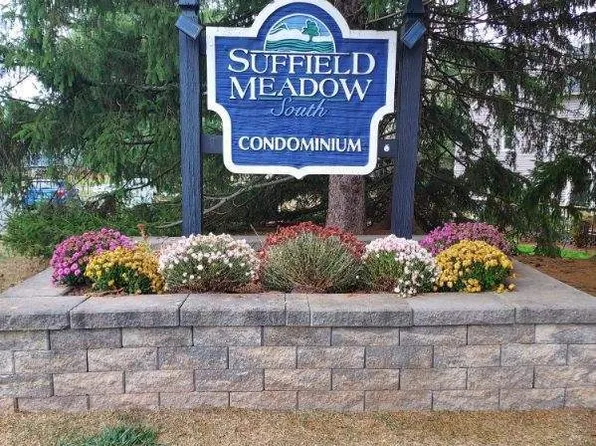 15 Cheltenham Court #15, Suffield, CT 06078